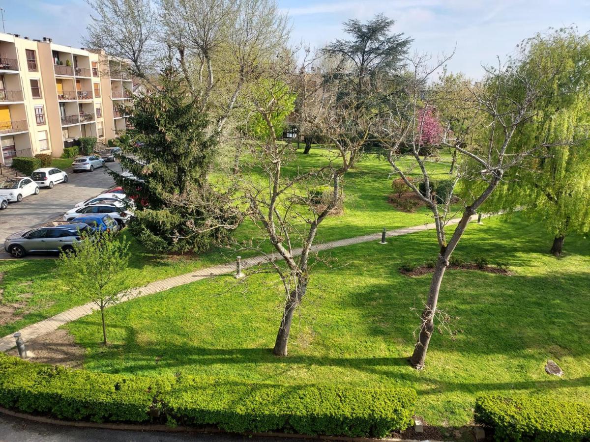 Les Jardins D'Atilly Villecresnes Exterior foto